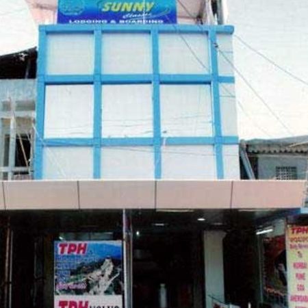 Hotel Sunny Classic Mahābaleshwar Exterior foto
