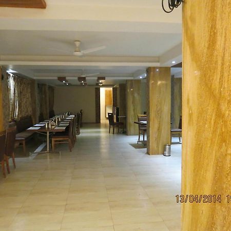 Hotel Sunny Classic Mahābaleshwar Exterior foto