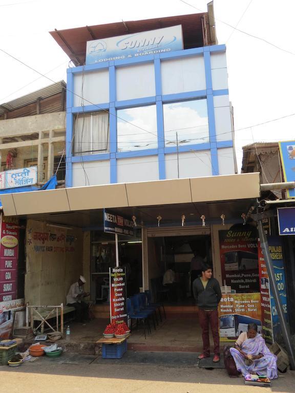 Hotel Sunny Classic Mahābaleshwar Exterior foto